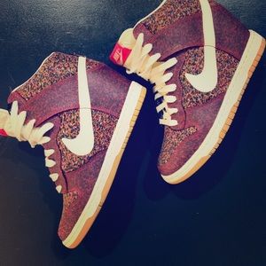 NIKE Sky High Dunks Wedge Sneakers 6.5 floral